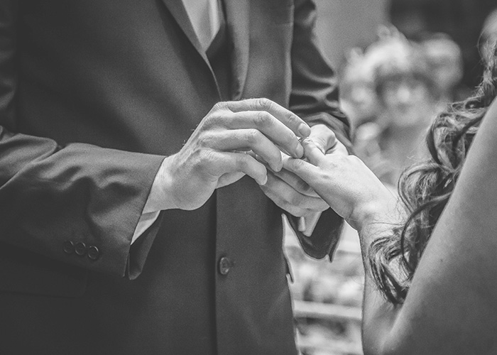 exchanging rings black and white